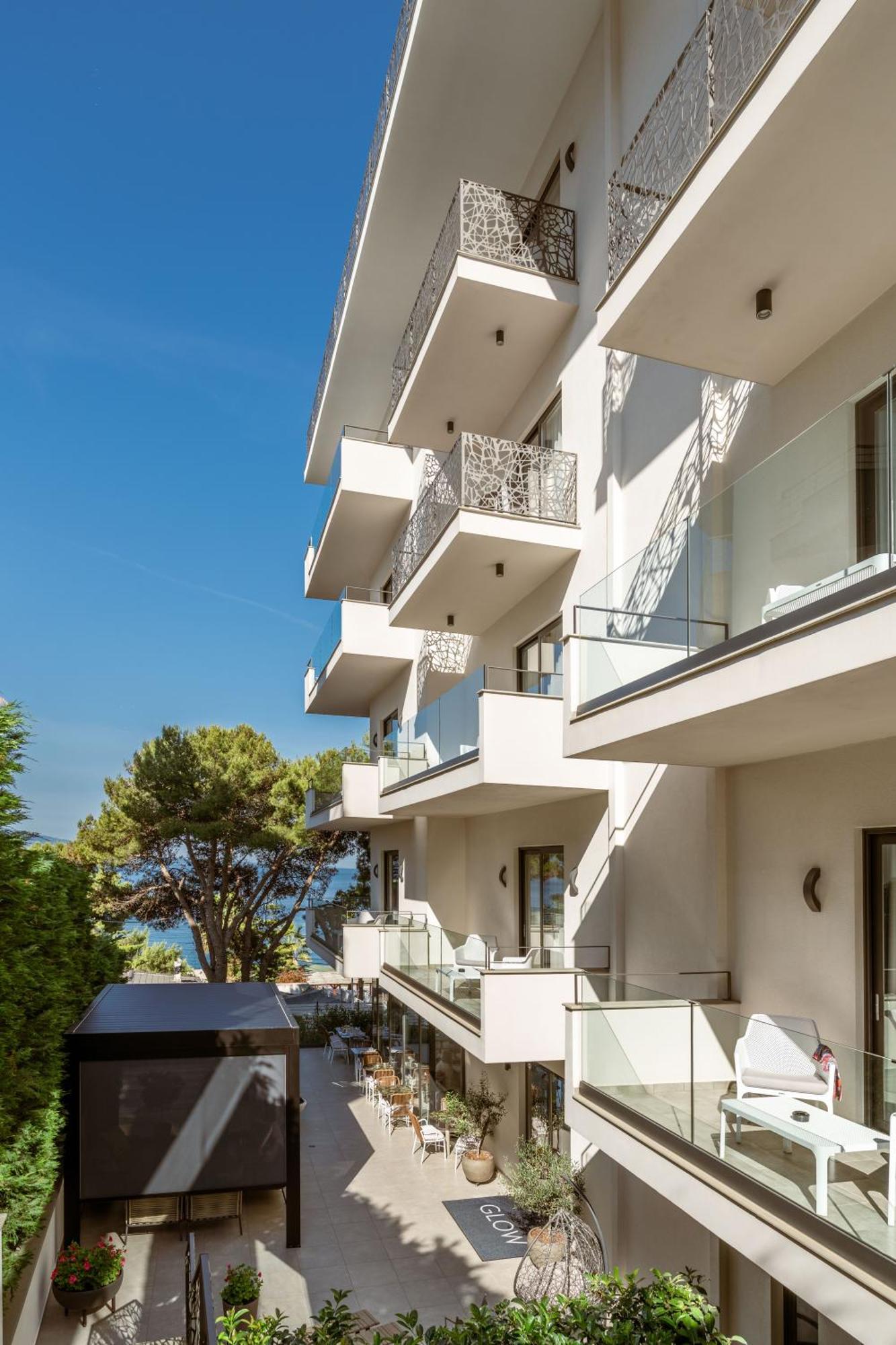 Glow Boutique Hotel & Suites Sarandë Exterior foto