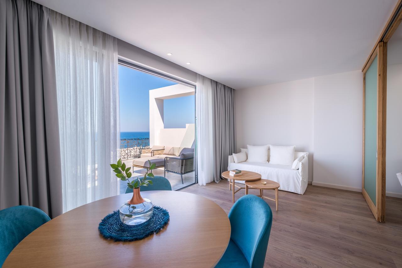 Glow Boutique Hotel & Suites Sarandë Exterior foto